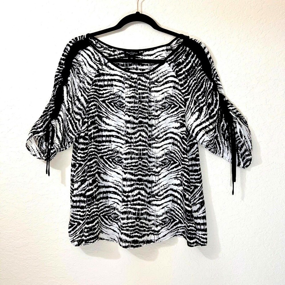 Nue Options Blouse Top Animal Print Black White Semi Sheer Size PM‎